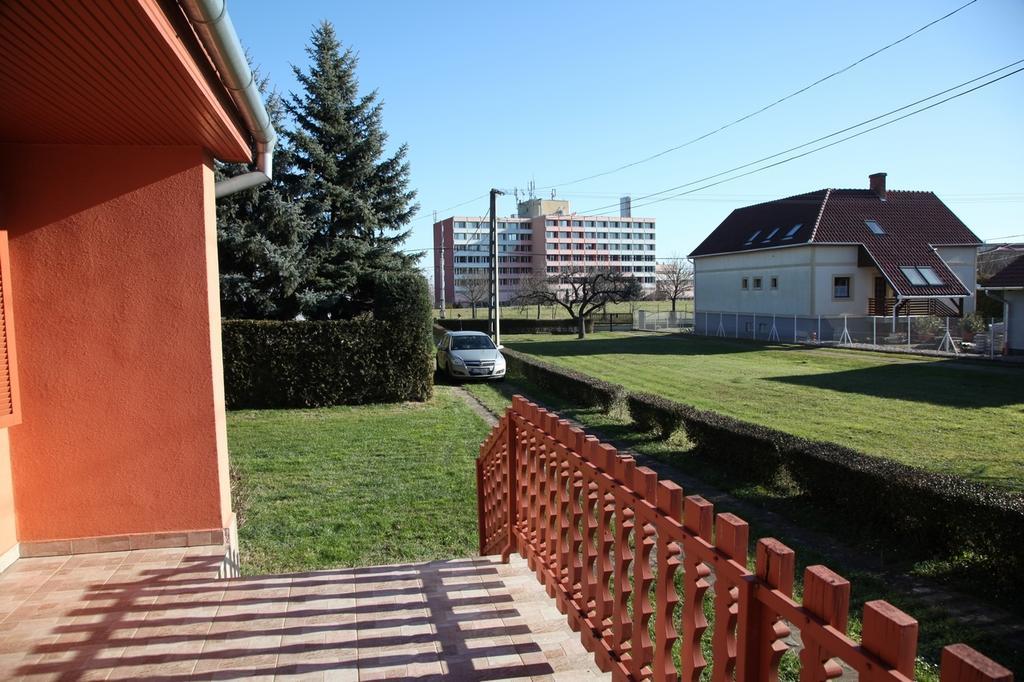 Edina Apartman Zalakaros Szoba fotó