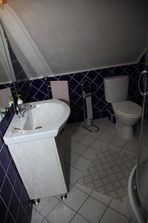 Edina Apartman Zalakaros Szoba fotó